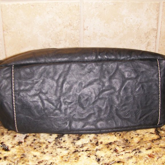 Rossetti Textured Shoulder Bag - Picture 5 of 13